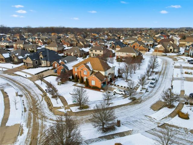 19573 Potomac Drive, Macomb, MI 48044