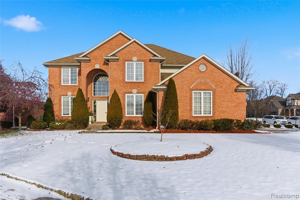 19573 Potomac Drive, Macomb, MI 48044