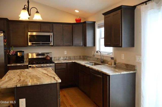 3 Luke Way, Hudson Falls, NY 12839