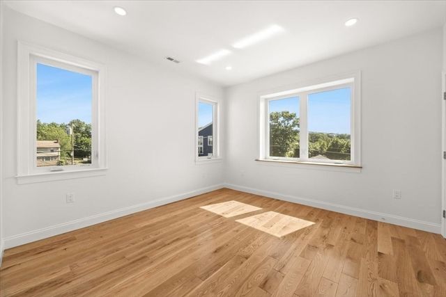 84 Post Island Road, Quincy, MA 02169