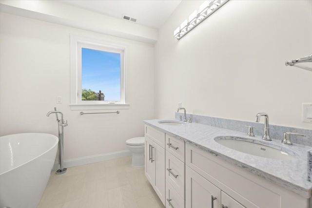 84 Post Island Road, Quincy, MA 02169