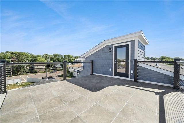 84 Post Island Road, Quincy, MA 02169