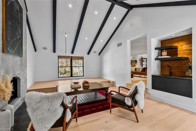 601 Willoughby Boulevard, Greensboro, NC 27408