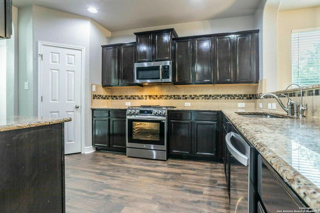 7030 Plains Way, San Antonio, TX 78253