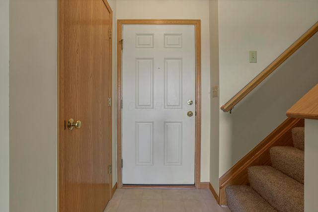 2117 Ripple Road, Hilliard, OH 43026
