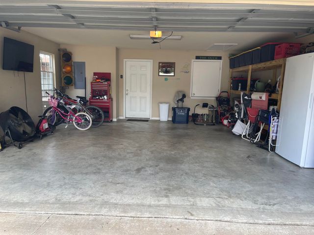 1005 Kari Dr, Sheridan, AR 72150