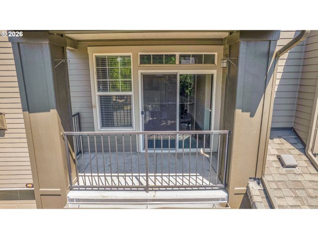 860 SPRINGTREE Ln, West Linn, OR 97068