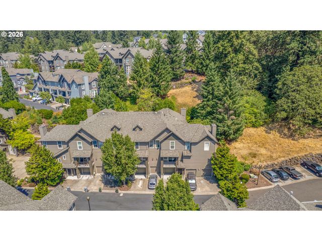 860 SPRINGTREE Ln, West Linn, OR 97068