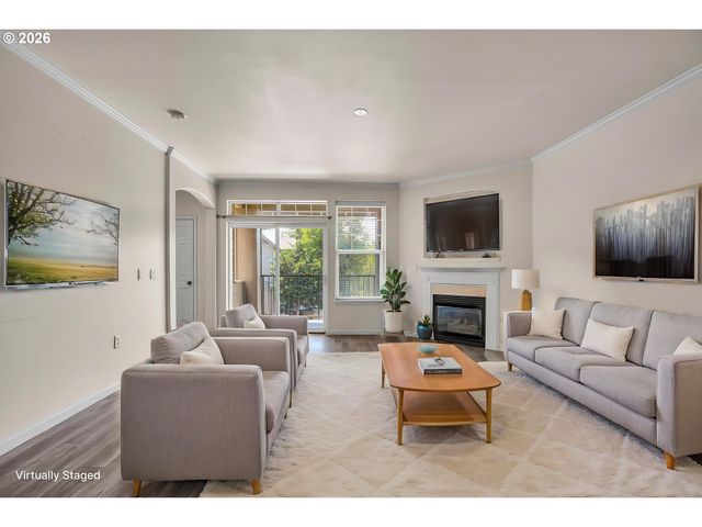 860 SPRINGTREE Ln, West Linn, OR 97068