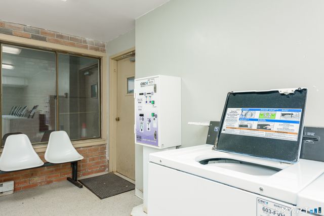 38 North Main Street APT 14, West Hartford, CT 06107