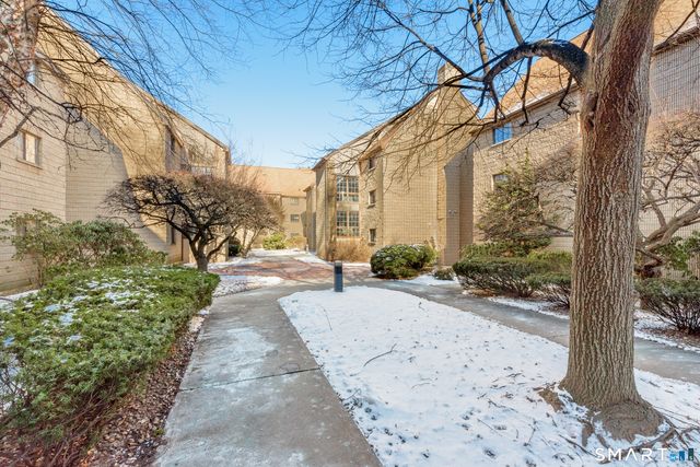 38 North Main Street APT 14, West Hartford, CT 06107