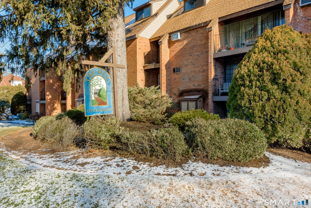 38 North Main Street APT 14, West Hartford, CT 06107