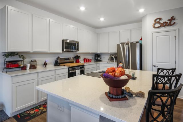 8528 Redmond Street, Lowell, IN 46356