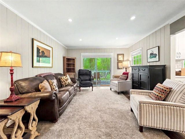 6838 Brandon Mill Road NW, Sandy Springs, GA 30328