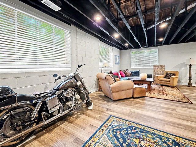 6838 Brandon Mill Road NW, Sandy Springs, GA 30328