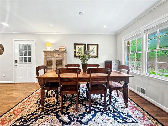 6838 Brandon Mill Road NW, Sandy Springs, GA 30328