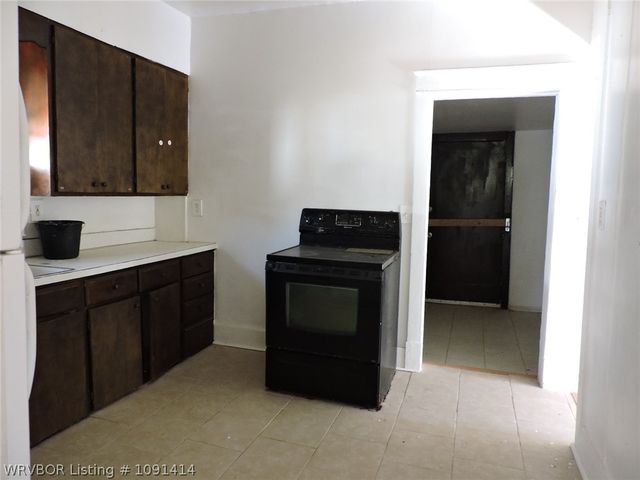 2105 N K Street, Fort Smith, AR 72901
