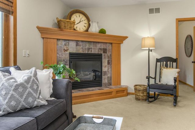 10900 Alison Way, Inver Grove Heights, MN 55077
