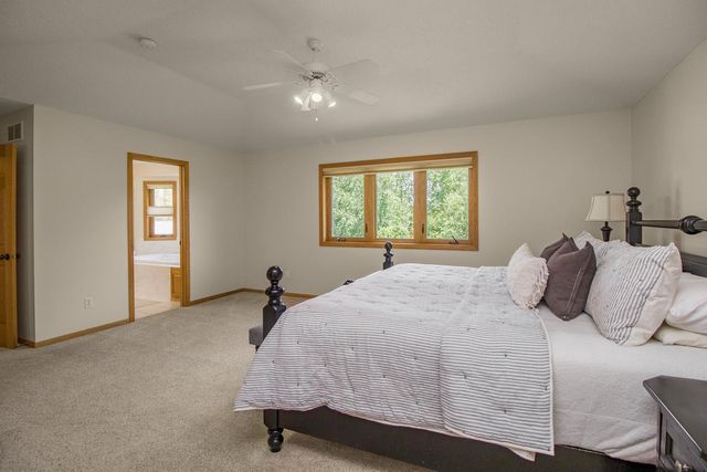 10900 Alison Way, Inver Grove Heights, MN 55077
