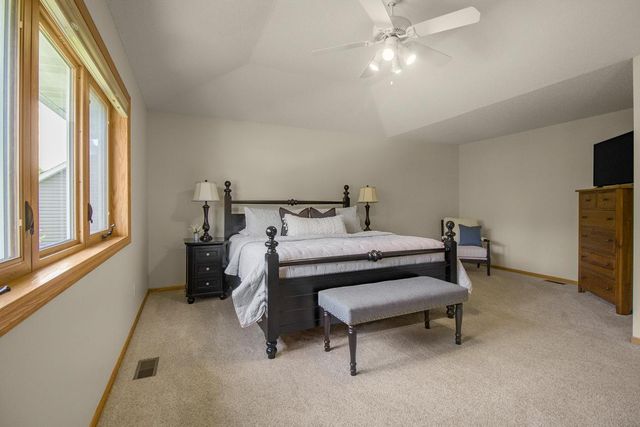 10900 Alison Way, Inver Grove Heights, MN 55077