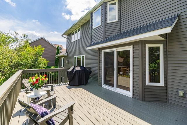 10900 Alison Way, Inver Grove Heights, MN 55077