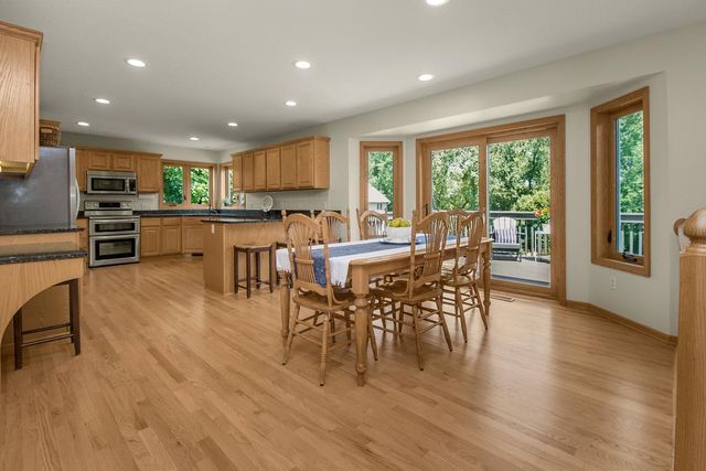 10900 Alison Way, Inver Grove Heights, MN 55077