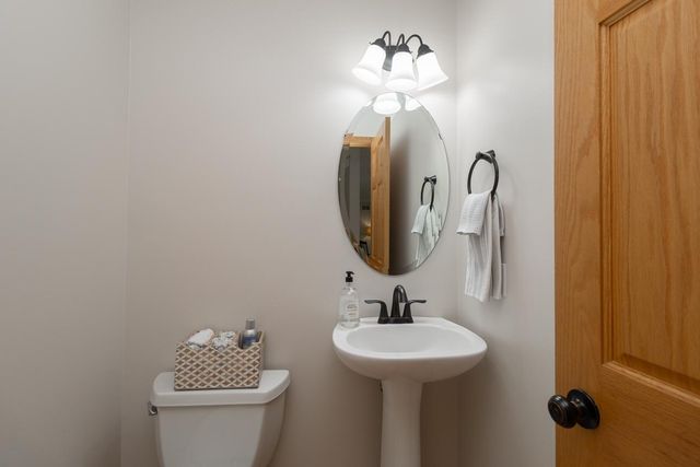 10900 Alison Way, Inver Grove Heights, MN 55077