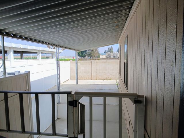 2459 N Oaks Street 134, Tulare, CA 93274