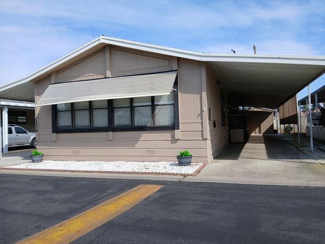 2459 N Oaks Street 134, Tulare, CA 93274