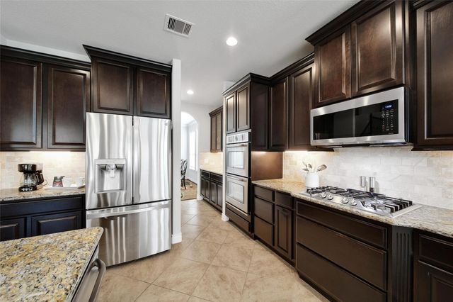 3914 Birdsall Falls Lane, Katy, TX 77494