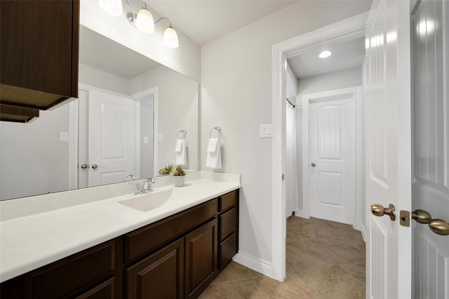 3914 Birdsall Falls Lane, Katy, TX 77494