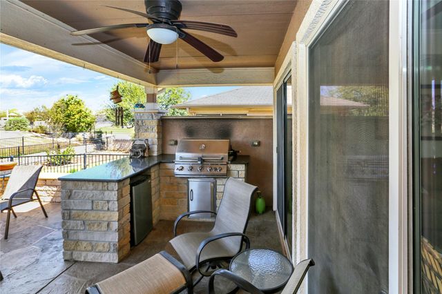 104 Sheldon Lake DR, Georgetown, TX 78633