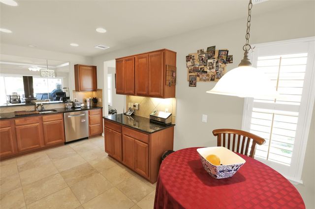 104 Sheldon Lake DR, Georgetown, TX 78633