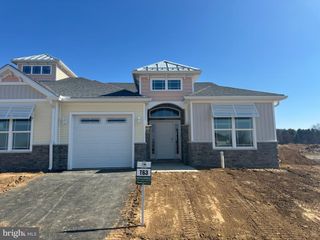 720 SANDALWOOD CIR, Chambersburg, PA 17202