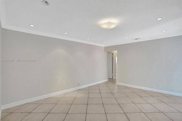 470 NW 46th Ave, Plantation, FL 33317