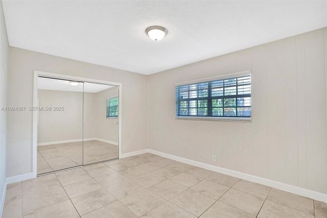 470 NW 46th Ave, Plantation, FL 33317