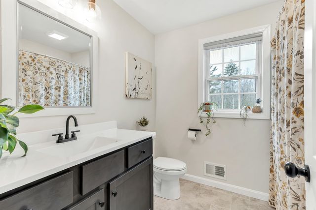 39 Ida Circle, Rochester, NH 03868