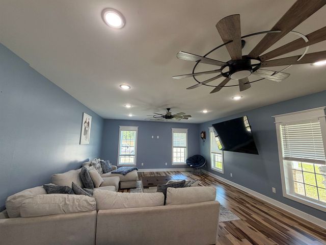 1407 Lees Landing Circle, Conway, SC 29526