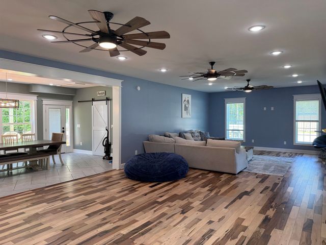 1407 Lees Landing Circle, Conway, SC 29526