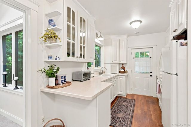 45 Chardavoyne Road, Warwick, NY 10990