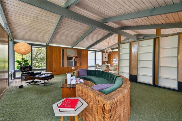 305 Discovery CRES, Virginia Beach, VA 23451