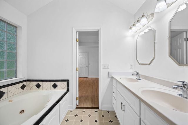 6904 Spinmaker Cove, Ooltewah, TN 37363