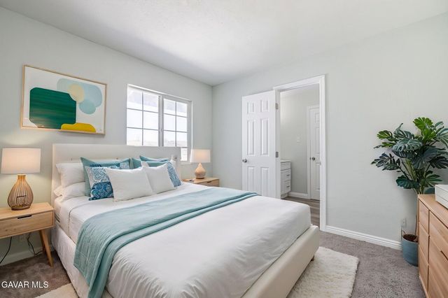 45575 E 6th Street, Lancaster, CA 93535