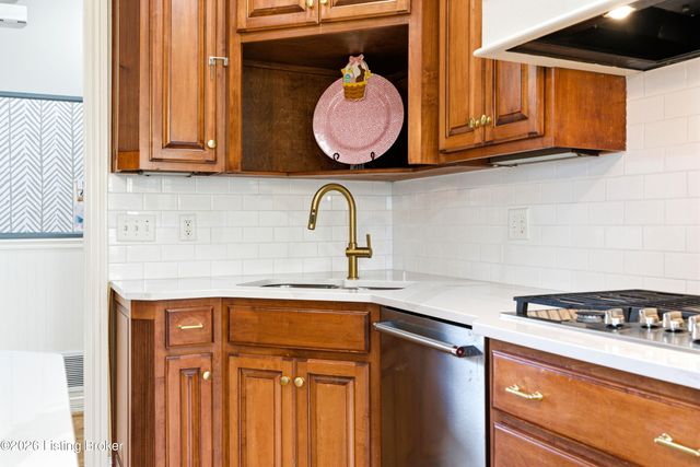 13700 Windy Haven Way, Louisville, KY 40299