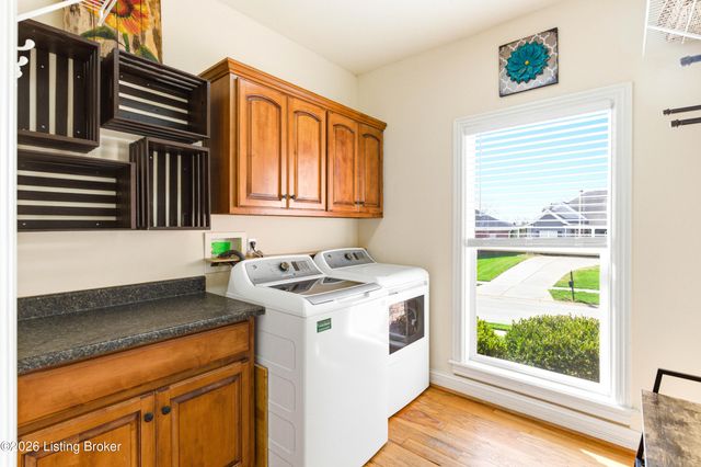 13700 Windy Haven Way, Louisville, KY 40299