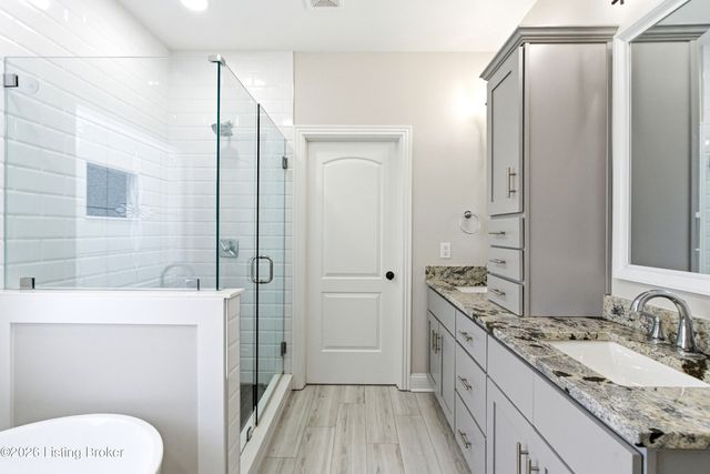 13700 Windy Haven Way, Louisville, KY 40299