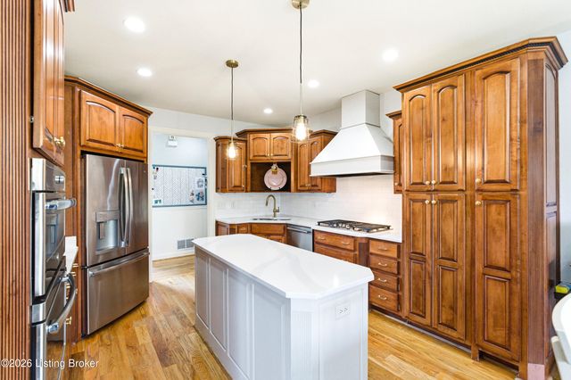 13700 Windy Haven Way, Louisville, KY 40299