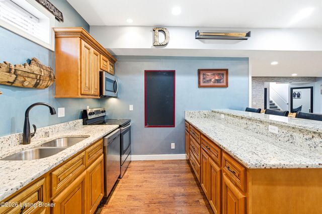 13700 Windy Haven Way, Louisville, KY 40299