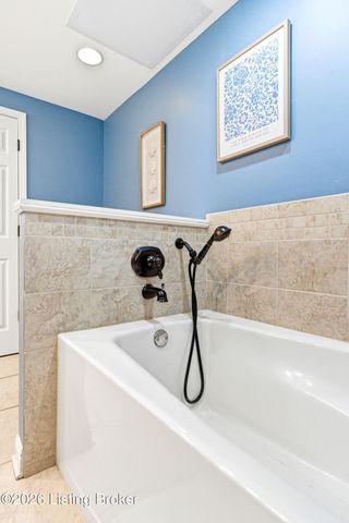 13700 Windy Haven Way, Louisville, KY 40299