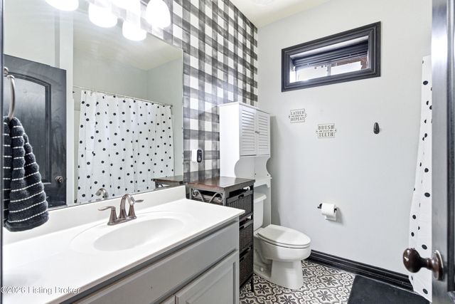 13700 Windy Haven Way, Louisville, KY 40299